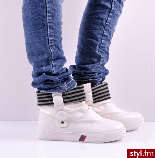 Pozostałe Buty Moda