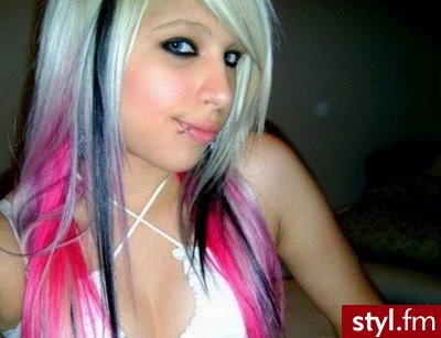 ;d. ;d - EMO Alternatywne Średnie Fryzury