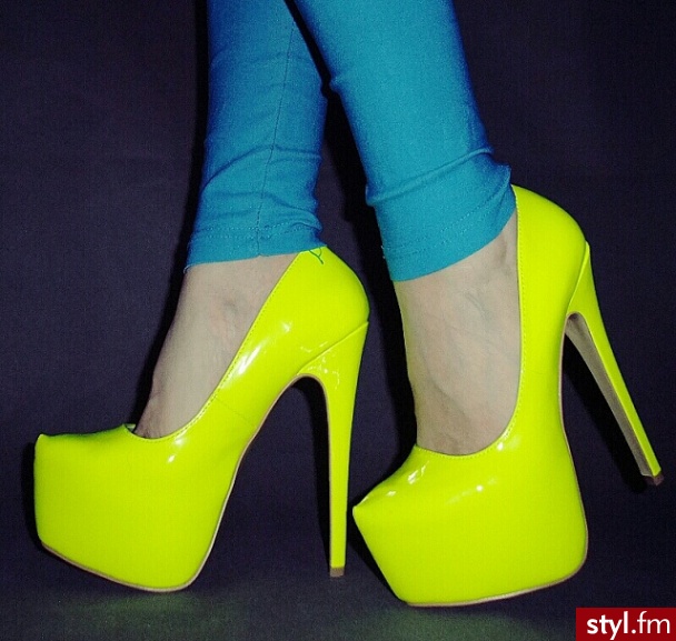 Szpilki Buty Moda