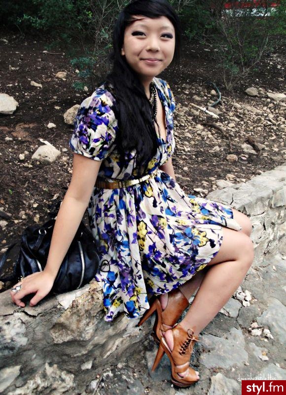 Sukienki Moda