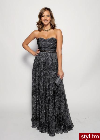 Jessica Alba - Sukienki Moda
