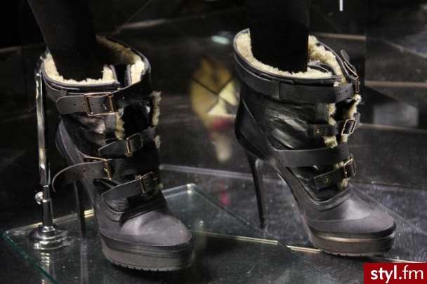 Burberry - Pozostałe Buty Moda