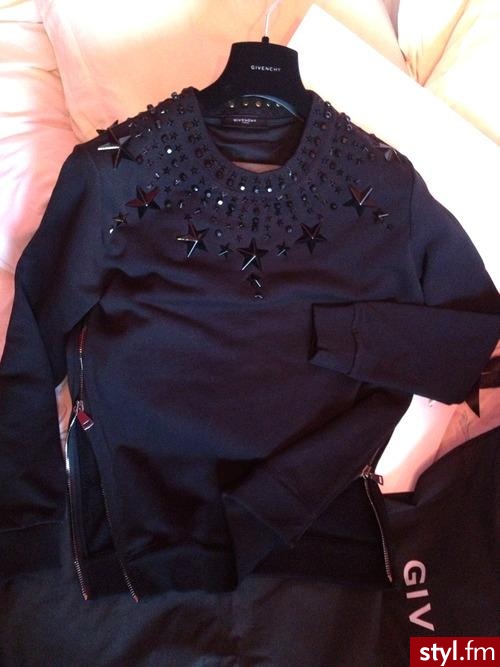 Swetry Ciuchy Moda