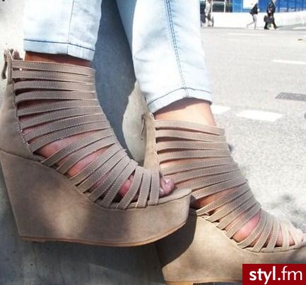 Pozostałe Buty Moda