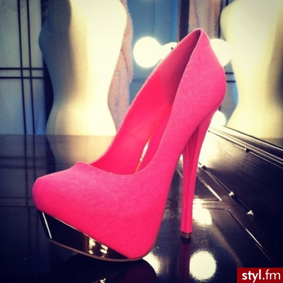 Szpilki Buty Moda