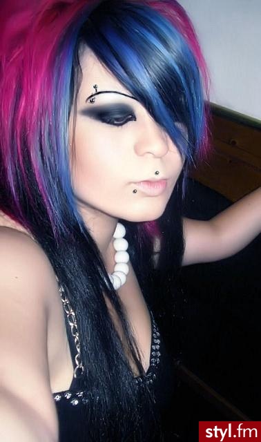 EMO Alternatywne Średnie Fryzury