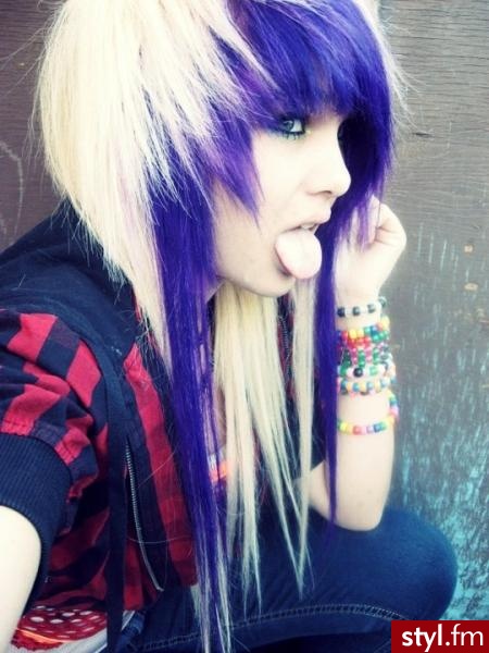 scene <33 - Blond EMO Alternatywne Długie Fryzury