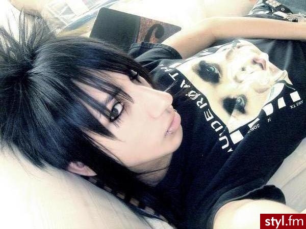 EMO Alternatywne Średnie Fryzury