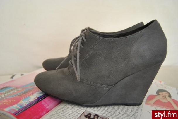 Pozostałe Buty Moda