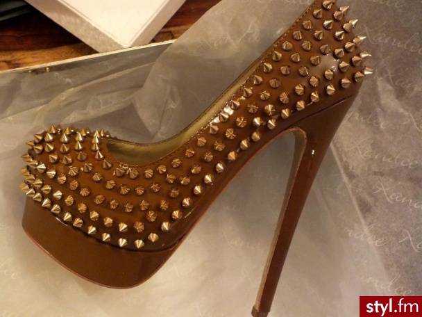 Szpilki Buty Moda