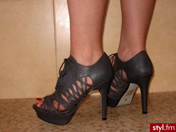 Pozostałe Buty Moda