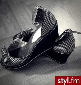 Pozostałe Buty Moda