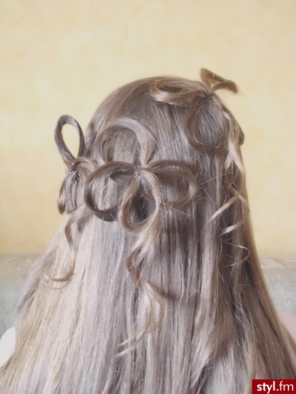 Blond Upięcie Proste Wieczorowe Długie Fryzury