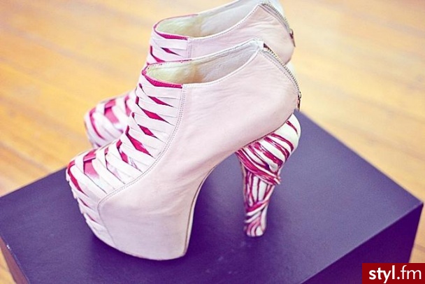 Szpilki Buty Moda