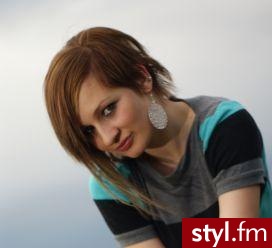 Średnie Fryzury