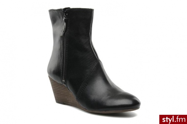 Clarks PÓŁBUTY I BOTKI MASTER GAME BY CLARKS (Czarny) - Botki Buty Moda
