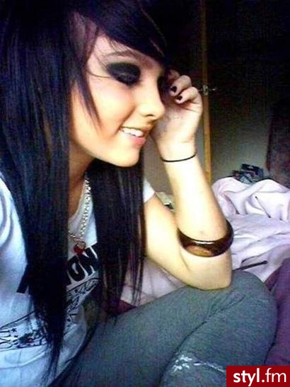 EMO Alternatywne Średnie Fryzury