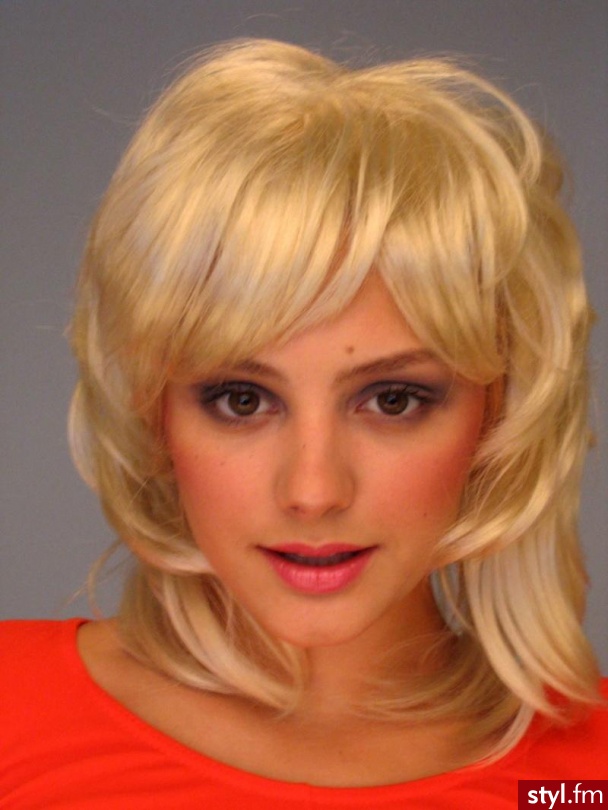 Średnie Fryzury