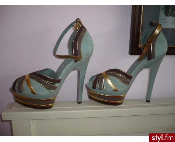 Pozostałe Buty Moda