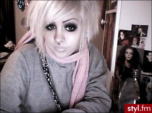 EMO Alternatywne Średnie Fryzury