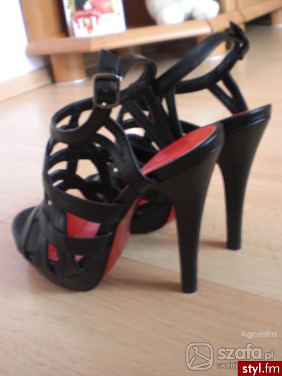 Pozostałe Buty Moda