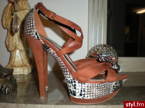 Szpilki Buty Moda