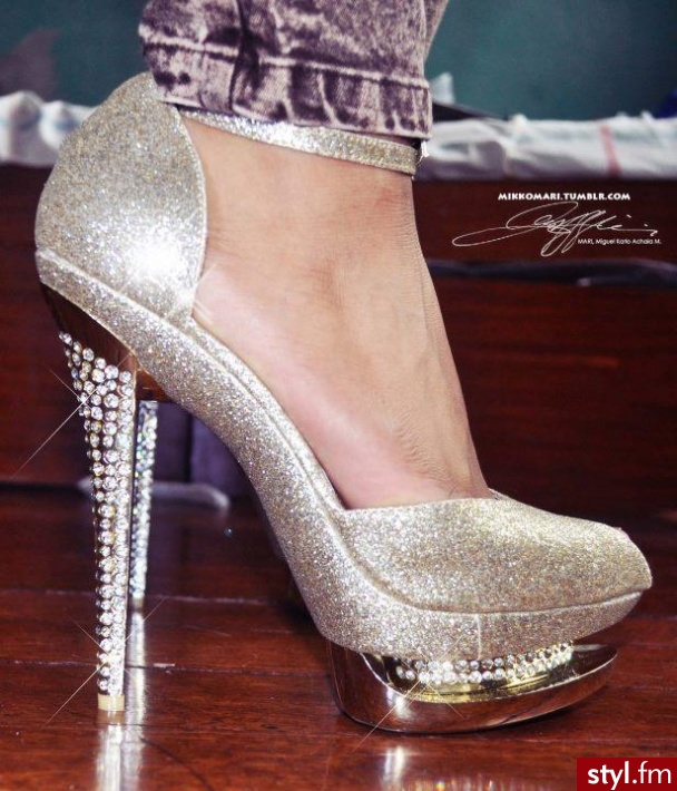 Szpilki Buty Moda