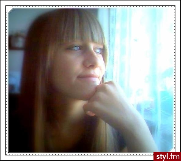 Średnie Fryzury