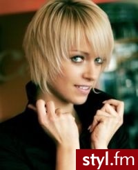 Średnie Fryzury