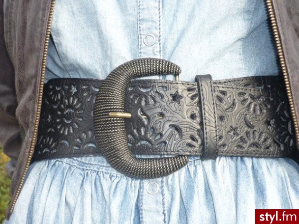 Paski Dodatki Moda