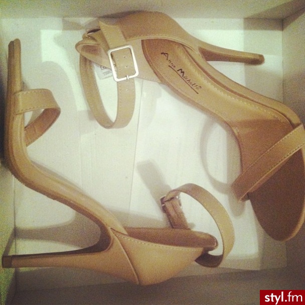 Szpilki Buty Moda