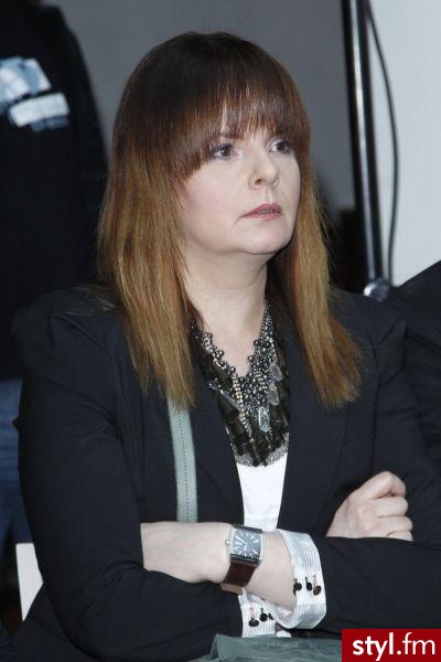 Brązowe Rozpuszczone Proste Na co dzień Średnie Fryzury