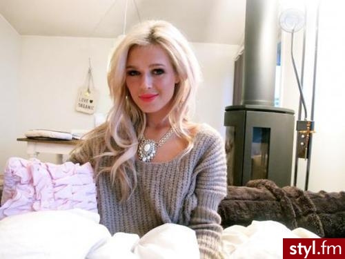 Blond Rozpuszczone Kręcone Na co dzień Średnie Fryzury