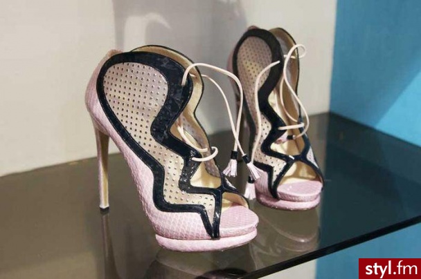 Pozostałe Buty Moda