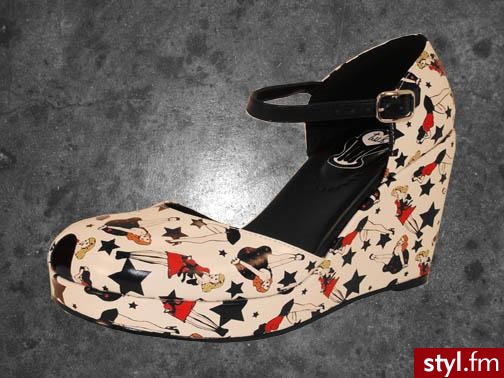 Pozostałe Buty Moda