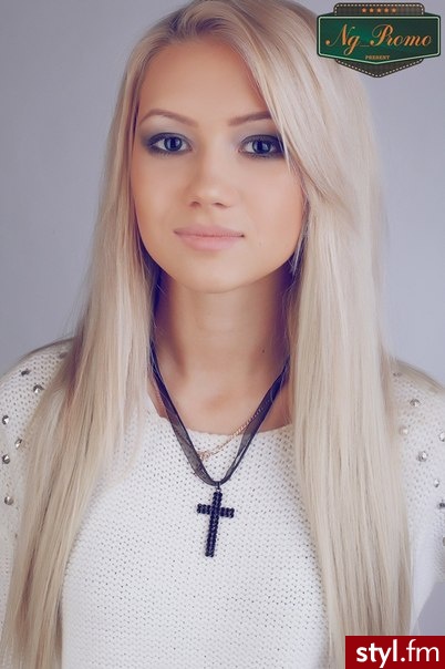 Długie Fryzury