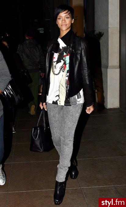 Rihanna - Moda uliczna Inne Moda