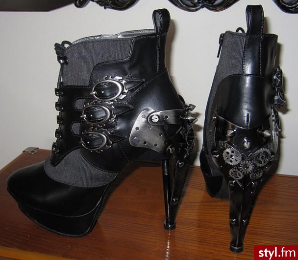 Pozostałe Buty Moda