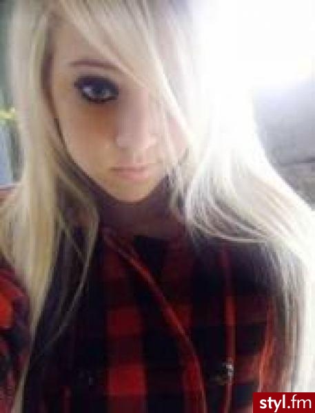 EMO Alternatywne Średnie Fryzury
