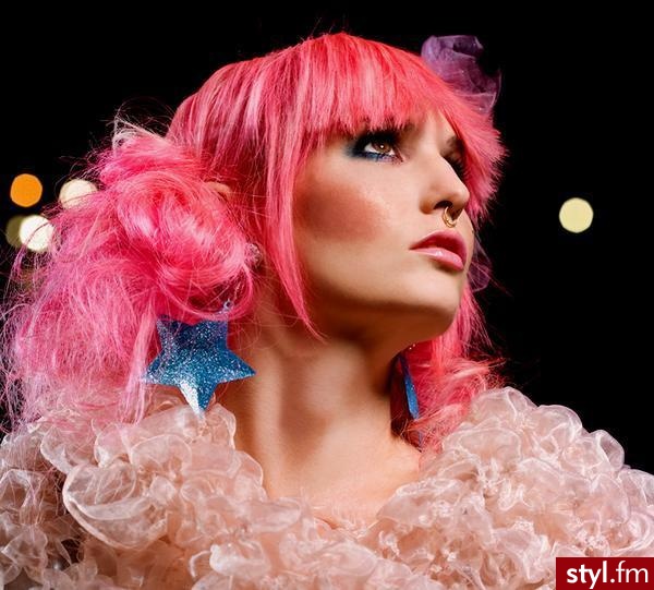 Świetne kolczyki ;) / Jeśli zdjęcie już istnieje w galerii, poproszę o LINK! :) - Pozostałe Dodatki Moda