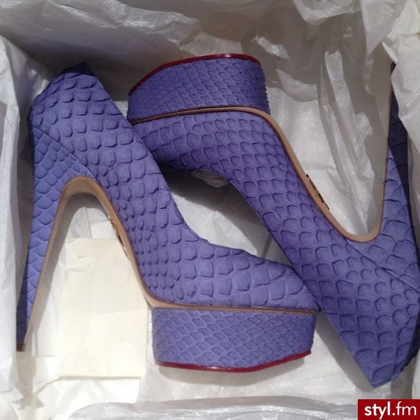Szpilki Buty Moda