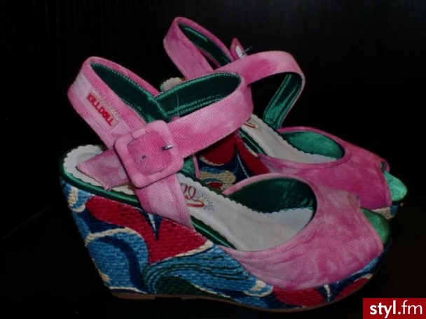 Pozostałe Buty Moda