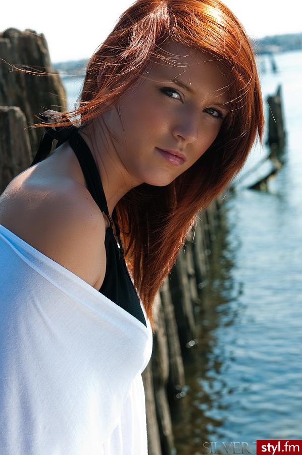 Średnie Fryzury