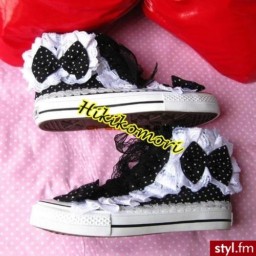 Trampki Buty Moda