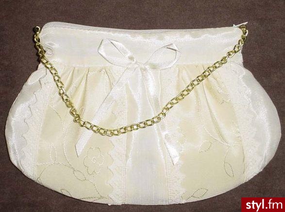 moja zdobycz. zdobycz z allegro, chyba są jeszcze takie - Pozostałe Torebki Moda