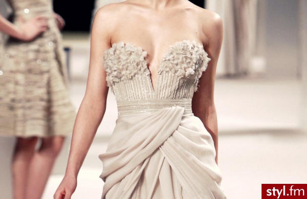 Sukienki Moda
