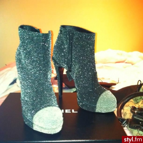Szpilki Buty Moda
