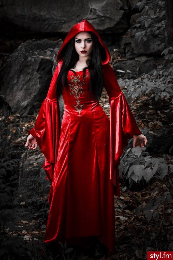 Goth - Pozostałe Sukienki Moda