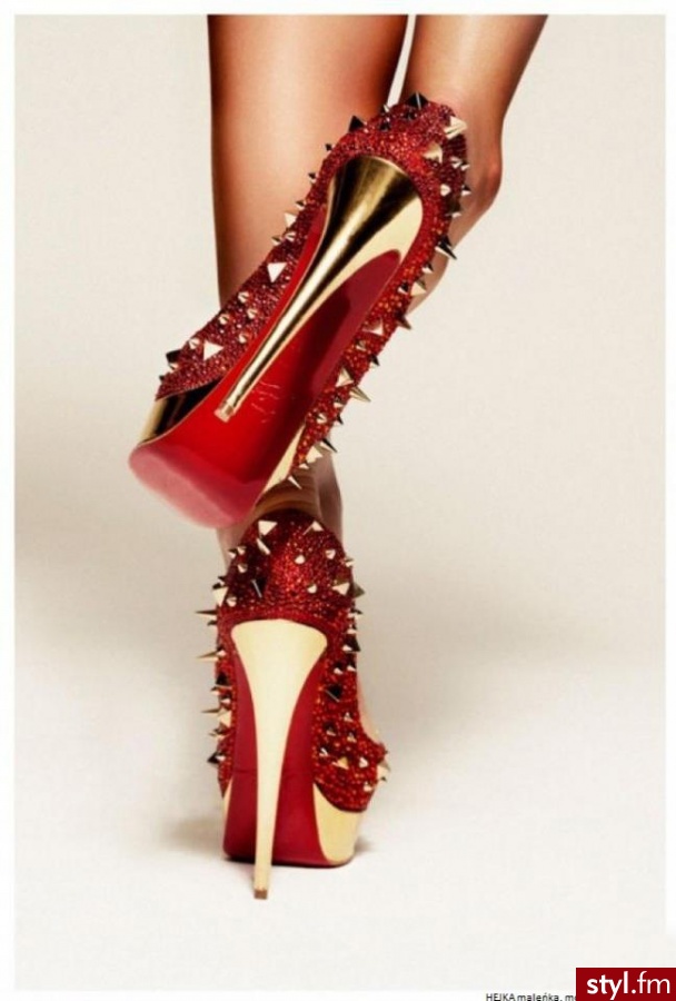 Szpilki Buty Moda
