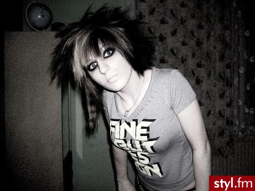 EMO Alternatywne Średnie Fryzury